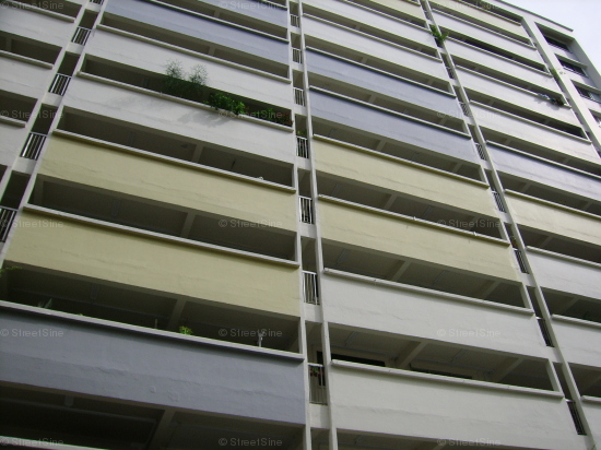 Tampines Avenue 4 thumbnail photo